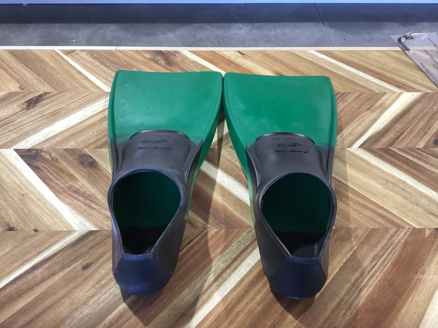 Finis Long Floating Fins